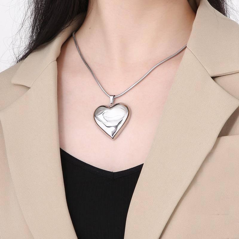 Elegant Heart Pendants: Silver & Gold Necklace Charms-3